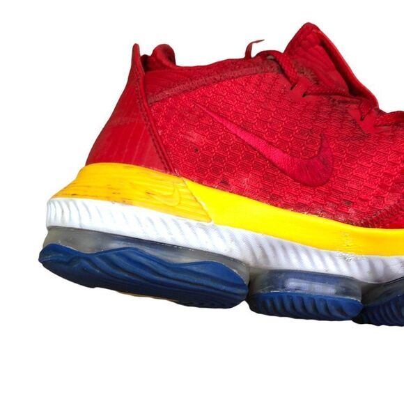 Rare 2019 Nike LeBron 16 Low SuperBron Size 9.5 - Picture 14 of 15